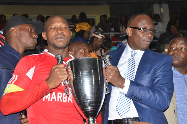Finale municipale à Louga : Le maire Moustapha Diop frappe fort, Wally Seck enflamme le Ndiambour