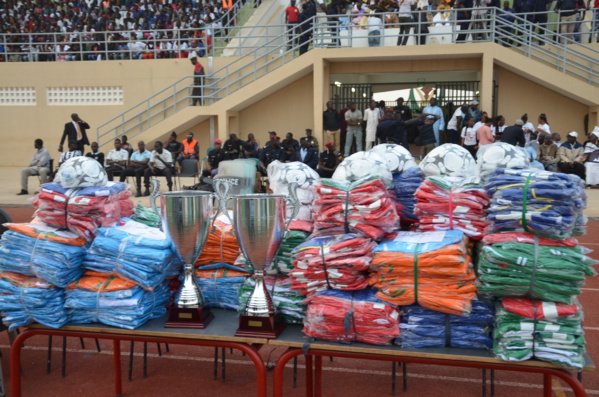 Finale municipale à Louga : Le maire Moustapha Diop frappe fort, Wally Seck enflamme le Ndiambour