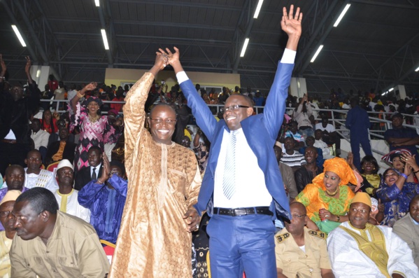 Finale municipale à Louga : Le maire Moustapha Diop frappe fort, Wally Seck enflamme le Ndiambour