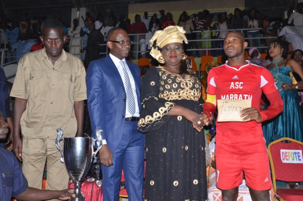 Finale municipale à Louga : Le maire Moustapha Diop frappe fort, Wally Seck enflamme le Ndiambour