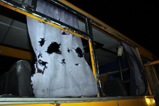 Ukraine: onze civils tués dans un bus touché par des roquettes