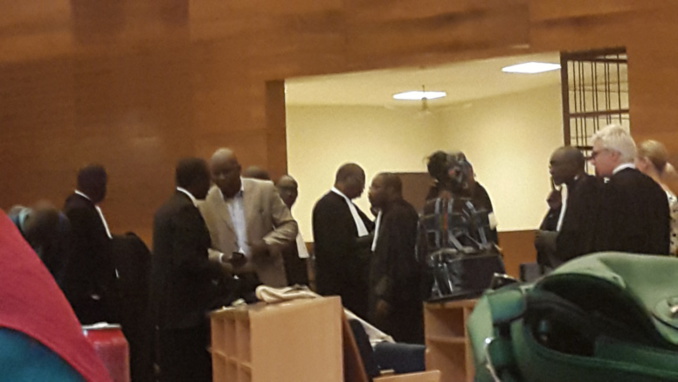 Me Ameth Bâ, Bâtonnier de l’Ordre des Avocats : "l’audience reprendra lundi prochain en présence des avocats de Karim Wade"