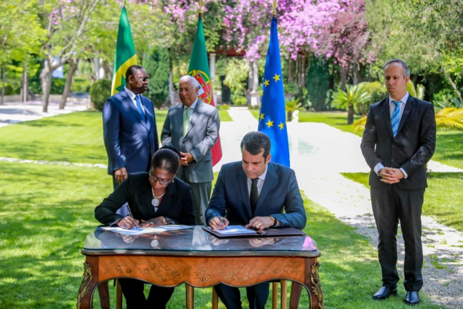Visite présidentielle au Portugal : Macky Sall en entretien avec Antonio Costa, plusieurs accords signés