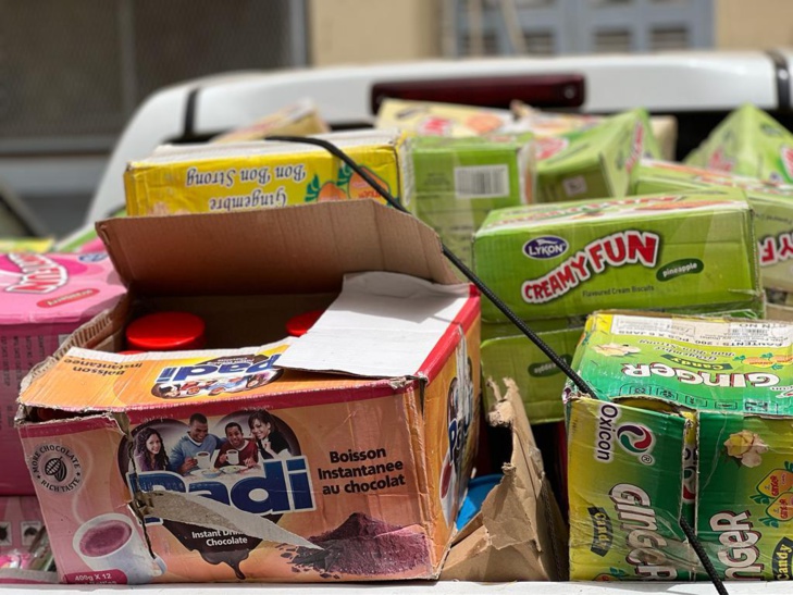 Photos / Opérations de contrôle des marchés : Le service régional du Commerce de Dakar a retiré des marchés, environ 7 tonnes de divers produits alimentaires Photos / Opérations de contrôle des marchés : Le service régional du Commerce de Dakar a retiré des marchés, environ 7 tonnes de divers produits alimentaires