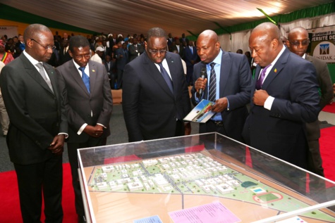 Les images de la cérémonie de pose de la première pierre de la deuxième université de Dakar