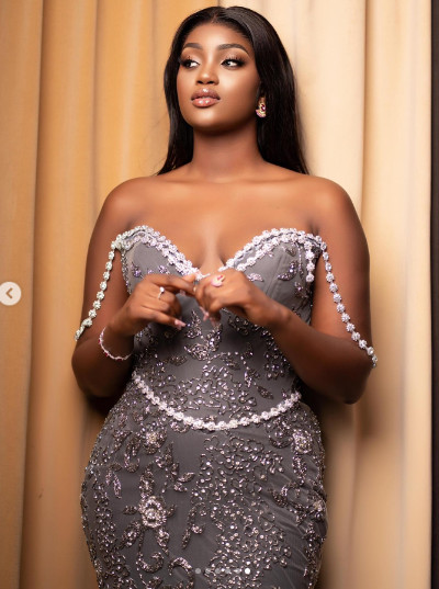 Tabaski 2023 : Admirez la magnifique tenue de Diarra Sen P'tit Gallé (Photos) Tabaski 2023 : Admirez la magnifique tenue de Diarra Sen P'tit Gallé (Photos)