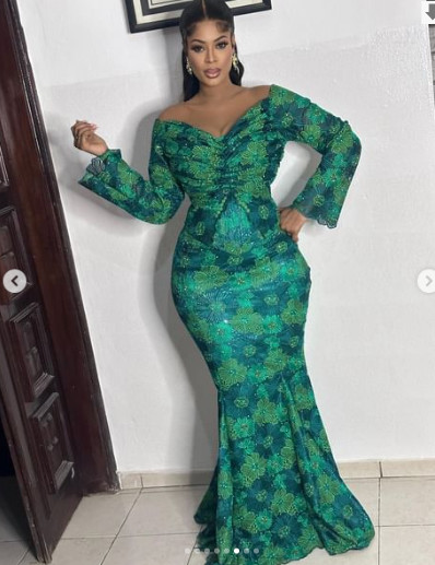 Tabaski: Samira étale toute son élégance (Photos) Tabaski: Samira étale toute son élégance (Photos)