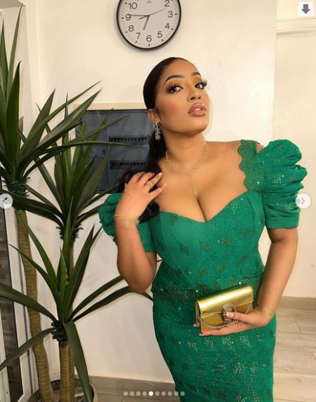 Tabaski: L'actrice Betty radieuse dans sa robe verte (Photos) Tabaski: L'actrice Betty radieuse dans sa robe verte (Photos)
