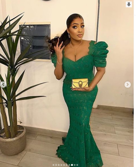 Tabaski: L'actrice Betty radieuse dans sa robe verte (Photos) Tabaski: L'actrice Betty radieuse dans sa robe verte (Photos)