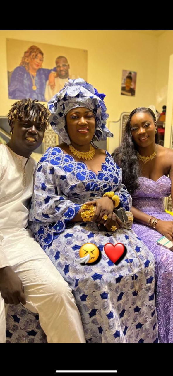 Mariage de Pawlish Mbaye: Viviane, Bijou Ngoné, son épouse et Gabrielle Kane, en toute complicité (Photos) Mariage de Pawlish Mbaye: Viviane, Bijou Ngoné, son épouse et Gabrielle Kane, en toute complicité (Photos)