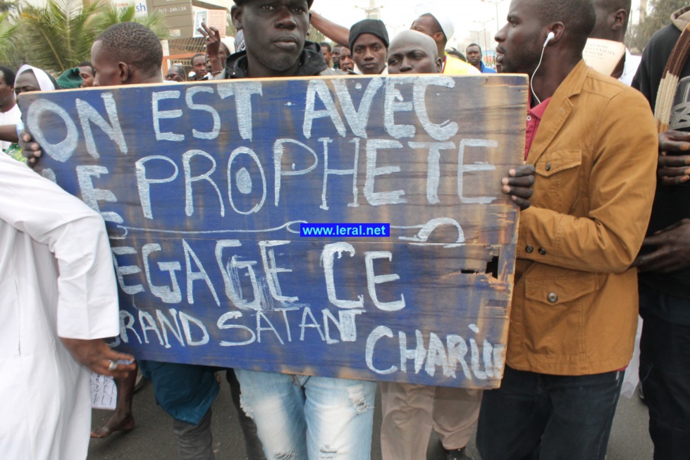 Photos - Manifestation contre Charlie Hebdo: Dakar est Mouhammed (PSL)