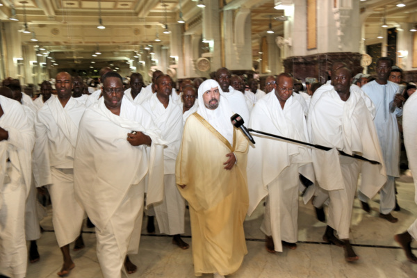 Vidéos - Le Président Macky Sall effectue la Oumra