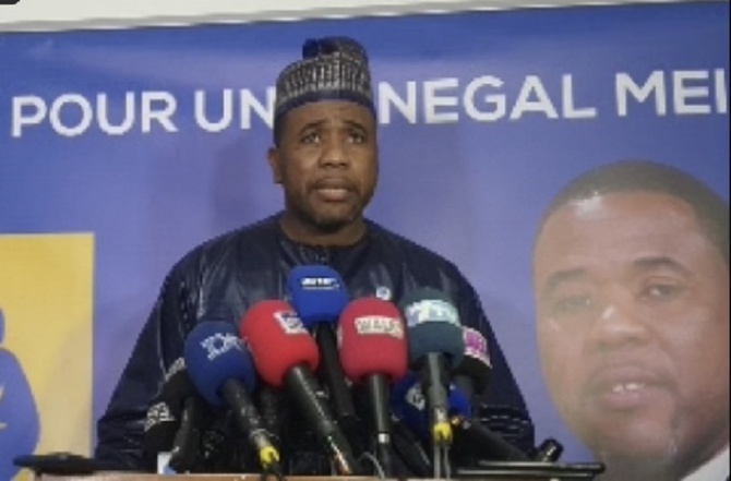 300 Sénégalais morts dans l’océan, Bougane Guèye meurtri : Pourquoi nos frères et sœurs fuient la misère, au point de risquer leur vie ?