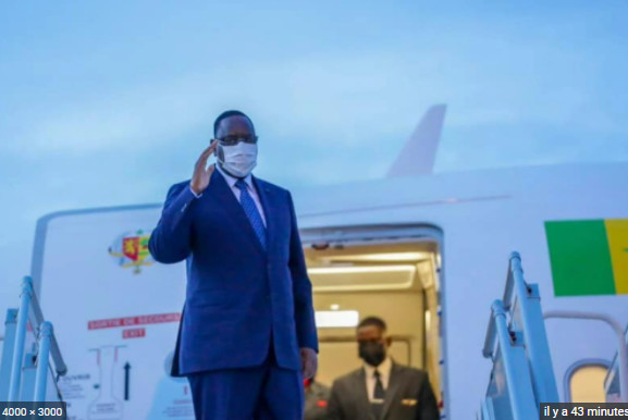 Macky Sall en visite officielle en Ouganda, le 18 juillet 2023 Macky Sall en visite officielle en Ouganda, le 18 juillet 2023