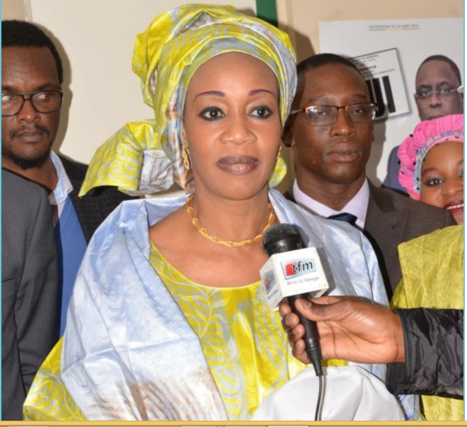 Sokhna Awa Diop Mbacké, Ministre-Conseiller à la Présidence et coordonnateur du BADEA: « Pourquoi je suis candidate à la candidature au sein de Benno » Sokhna Awa Diop Mbacké, Ministre-Conseiller à la Présidence et coordonnateur du BADEA: « Pourquoi je suis candidate à la candidature au sein de Benno »