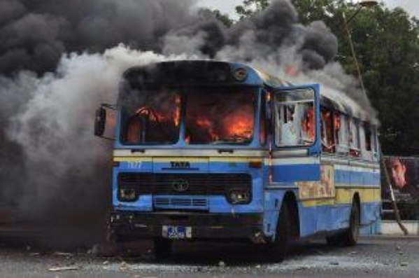 Audio - Leur fils envoyé à Rebeuss: La famille de Bamba Bâ réclame la tête du présumé commanditaire de l'incendie du bus DDD, Victor Diouf
