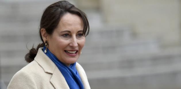 Ségolène Royal prône le retour de la pastille verte pour les véhicules propres