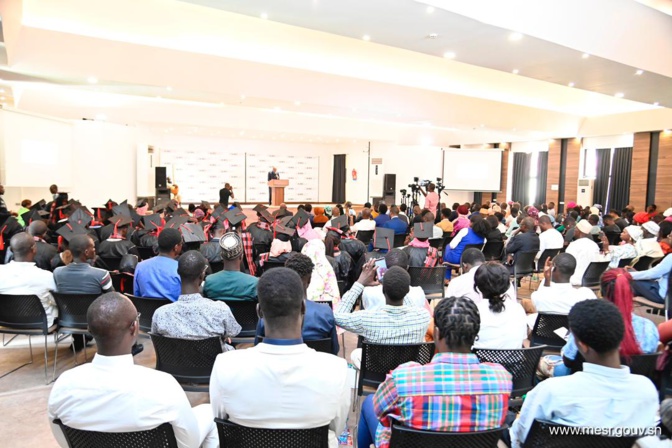 AIMS Sénégal : Remise de diplômes aux étudiants de la 12e promotion