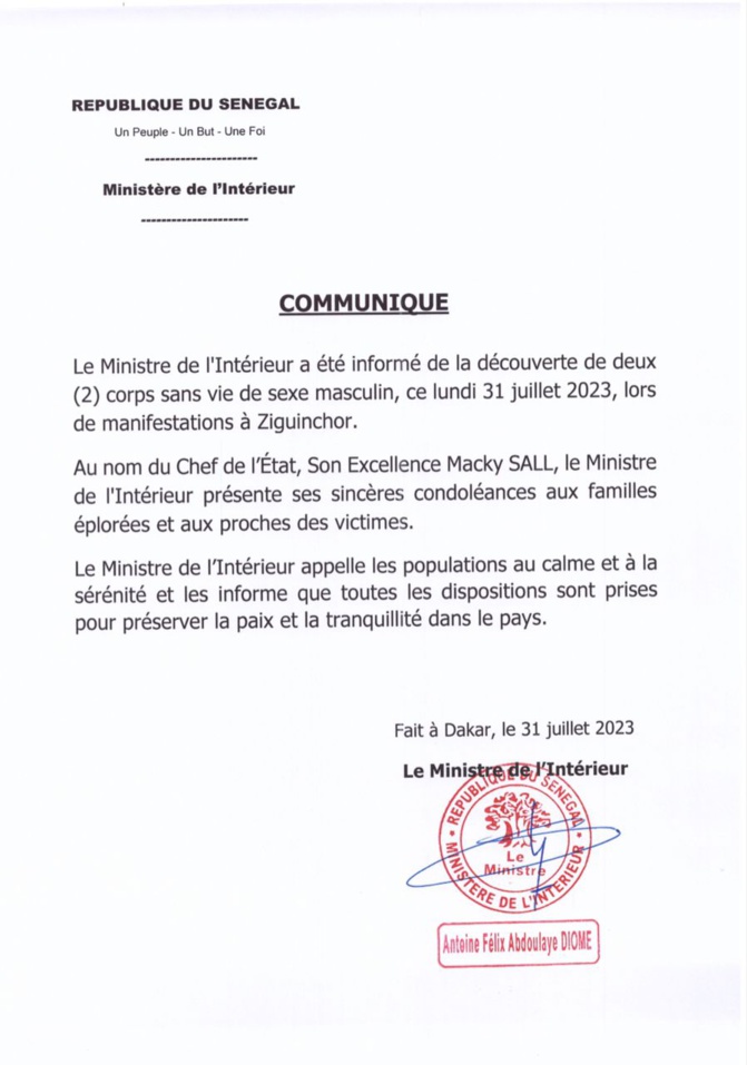 Manifestations à Ziguinchor: Le Ministre de l’Intérieur informé de la découverte de deux corps sans vie de sexe masculin Manifestations à Ziguinchor: Le Ministre de l’Intérieur informé de la découverte de deux corps sans vie de sexe masculin