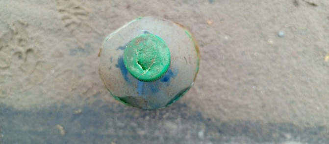 Opération de ramassage de pneus et découverte suspecte d'essence à Grand-Dakar