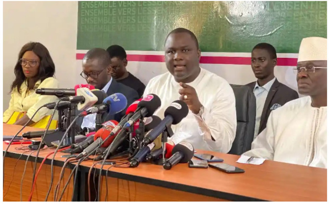 Sonko en grève de la faim: Les leaders de Yewwi Askan Wi l'invitent à arrêter sa diète