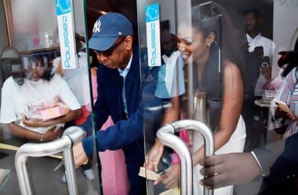 Inauguration du nouveau salon de Ndèye Sokhna, la fille de Youssou Ndour au Sea Plaza en images (Photos) Inauguration du nouveau salon de Ndèye Sokhna, la fille de Youssou Ndour au Sea Plaza en images (Photos)