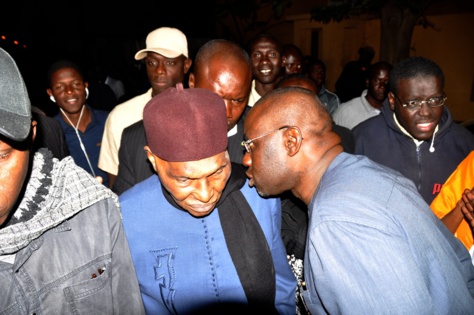 Abdoulaye Wade visite sa maison du Point E