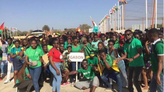 Inégalités sociales:  l'extrême pauvreté des étudiants gabonais à Dakar
