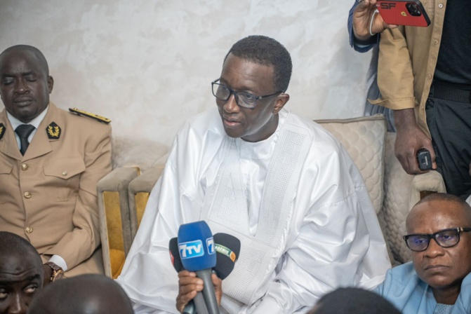 Prélude au Magal de Touba 2023 : Retour sur la visite du Premier Ministre Amadou Ba chez les guides religieux Prélude au Magal de Touba 2023 : Retour sur la visite du Premier Ministre Amadou Ba chez les guides religieux