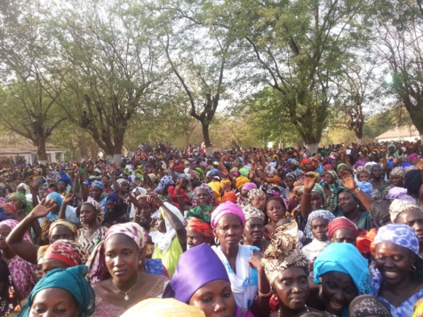 Macky Sall octroie 600 millions aux femmes de Sédhiou