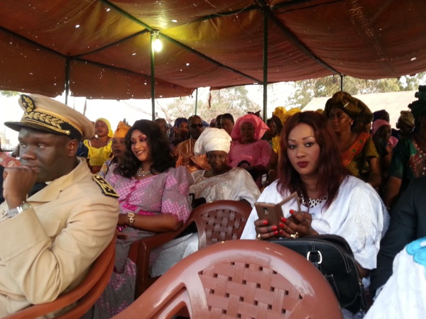 Macky Sall octroie 600 millions aux femmes de Sédhiou