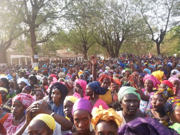 Macky Sall octroie 600 millions aux femmes de Sédhiou