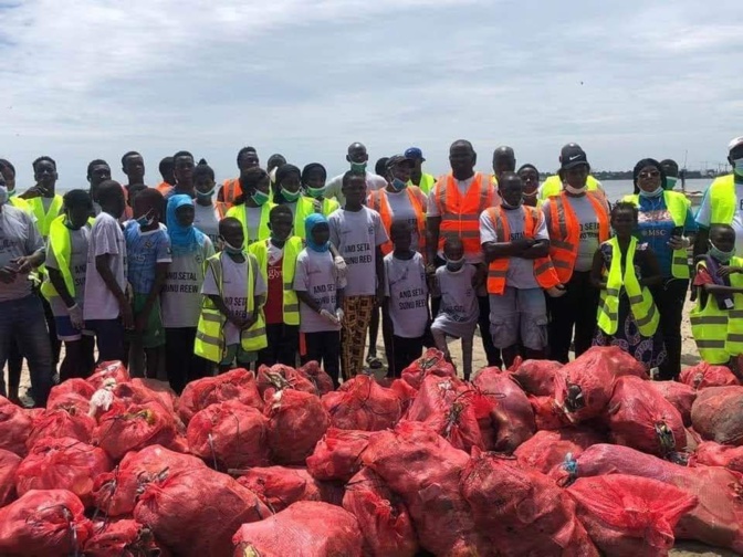 World Clean Up Day : La communauté de la Baie de Hann, organise sa journée de nettoyage de leur plage, le 17 septembre 2023