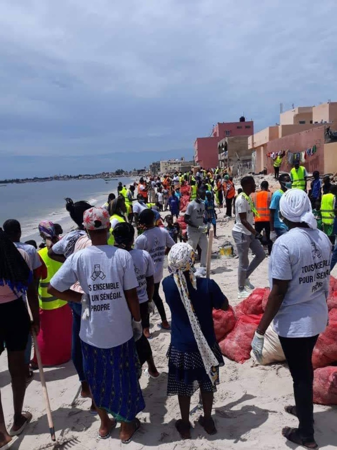 World Clean Up Day : La communauté de la Baie de Hann, organise sa journée de nettoyage de leur plage, le 17 septembre 2023