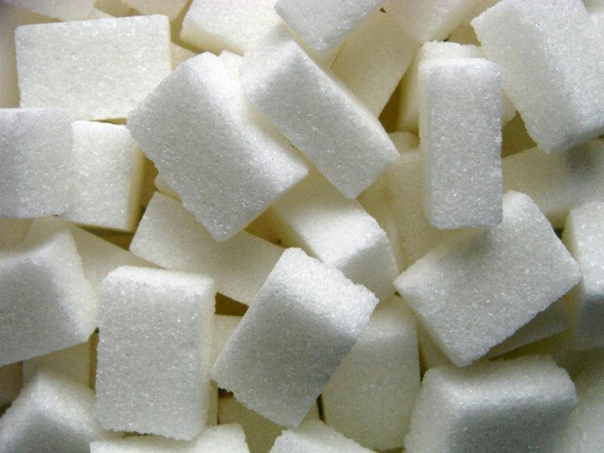 Sucre en morceaux: Une très mauvaise qualité sur le marché