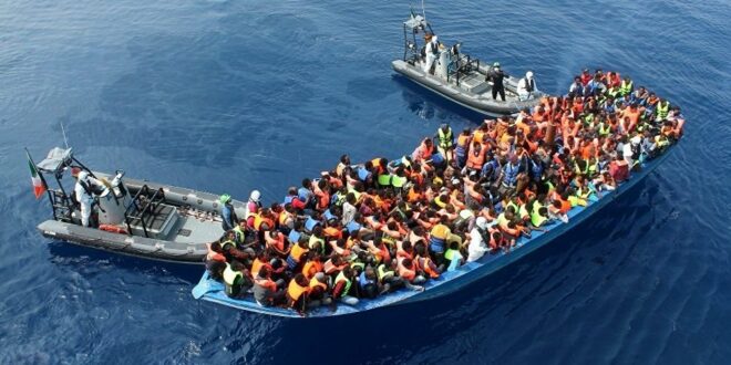 250 migrants sénégalais secourus par la Marine royale marocaine