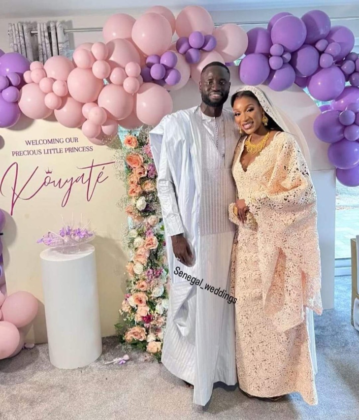 En images: Baptême de la fille de Cheikhou Kouyaté En images: Baptême de la fille de Cheikhou Kouyaté