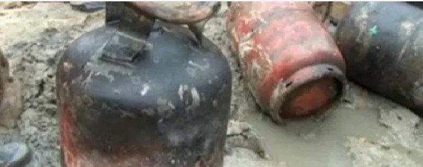 Derklé : Deux morts et des blessés graves dans une explosion de gaz Derklé : Deux morts et des blessés graves dans une explosion de gaz