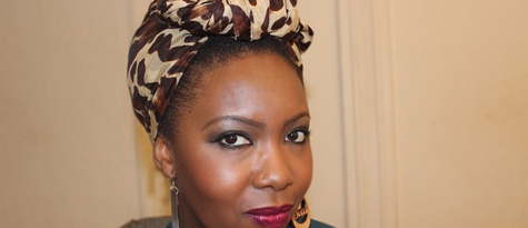 Le foulard, incontournable dans la mode africaine