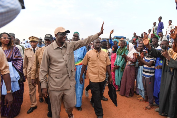 Photos/ Vélingara: Le Premier Ministre Amadou Ba effectue la pose de la première pierre du PCZA