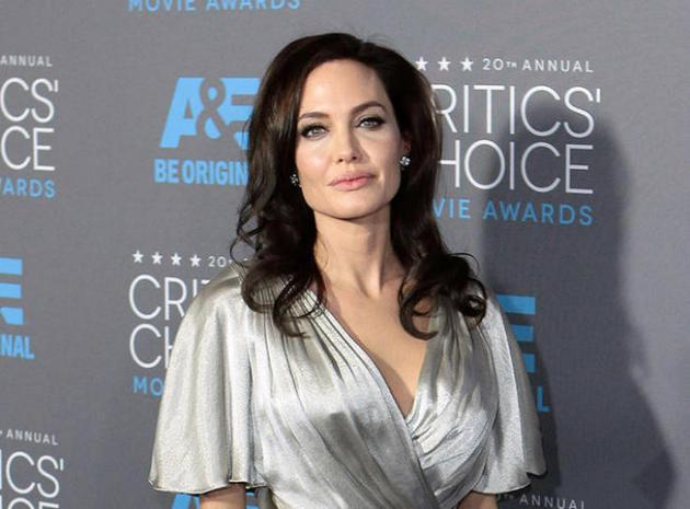 Des photos d'Angelina Jolie sans maquillage filtrent sur le net
