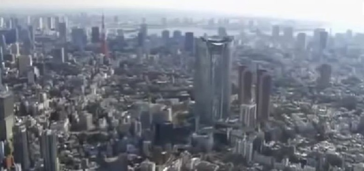 Documentaire:Enquete exclusive reportage la folie des grandeur de dubai a shangai