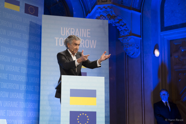 Un plan Marshall pour l’Ukraine, par Bernard-Henri Lévy, publié sur le Huffington Post, le 5 mars 2015