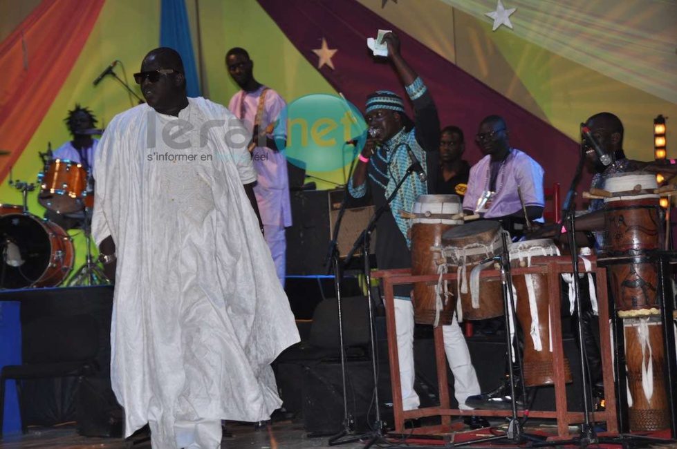 Grand Théâtre: Mbaye Sène arrose Titi de billets de banque