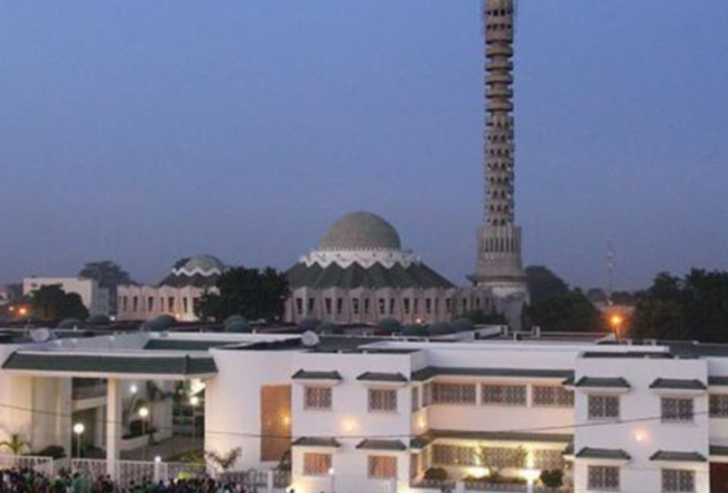 Mawlid Al Naby ou la naissance du prophète Mohamed : À la gloire de la Meilleure des Créatures et Référence absolue