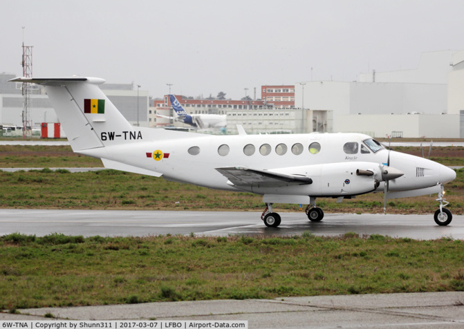 Réfutation d'une Fake News : Aïssata Tall Sall et le prétendu jet privé Réfutation d'une Fake News : Aïssata Tall Sall et le prétendu jet privé