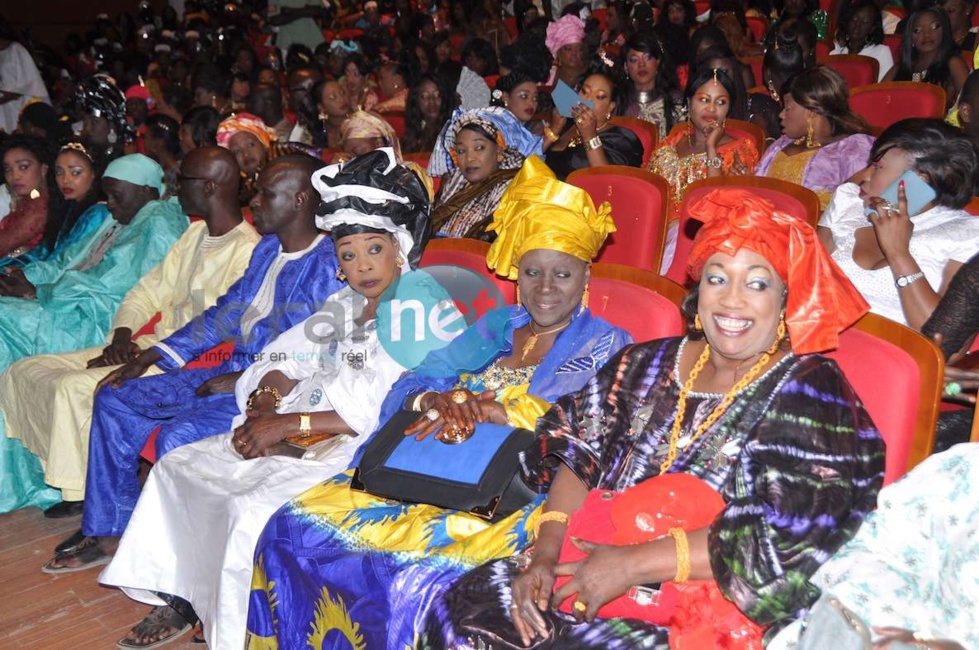 La maman de Titi assiste à l'anniversaire de sa fille au Grand Théâtre