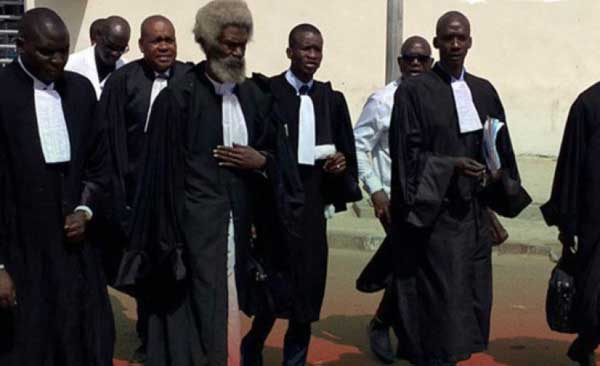Cour suprême : Les avocats d'Ousmane Sonko convoqués ce vendredi Cour suprême : Les avocats d'Ousmane Sonko convoqués ce vendredi