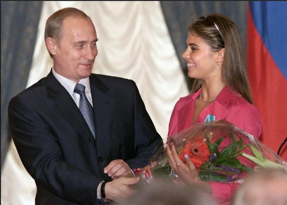 Le Kremlin dément les rumeurs de naissance d'un bébé dont Poutine serait le père
