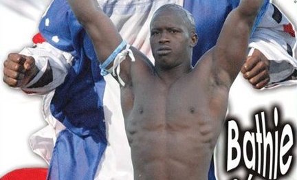 Bathie Seras arrêté: Le lutteur est soupçonné de recruter des nervis pour saboter le procès de Karim Wade